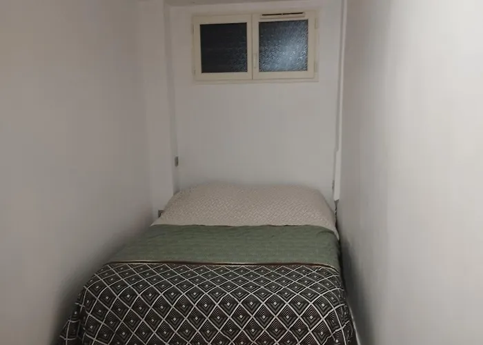 ホームステイ A Centre *